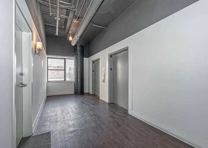 Mccormick Place Family Haven: Spacious 3br-2ba For 8 Apartment *