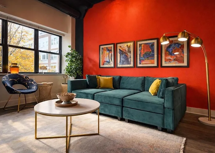 Apartment Mccormick Place Family Haven: Spacious 3br-2ba For 8 Chicago